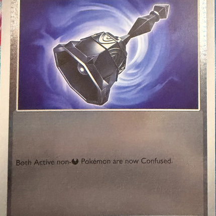Carta individual Pokémon Dark Bell 075/084, set Pitch Black, en Thunder Cards México Reverse