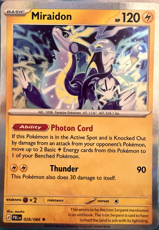 Carta individual Pokémon Miraidon 028/084, set Pitch Black, en Thunder Cards México Holo