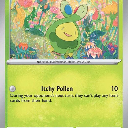 Carta Individual Pokémon Budew 004/131 , BASIC Pokémon 30 HP, set Prismatic Evolutions, Ilustración de Yoriyuki Ikegami- Thunder Cards México