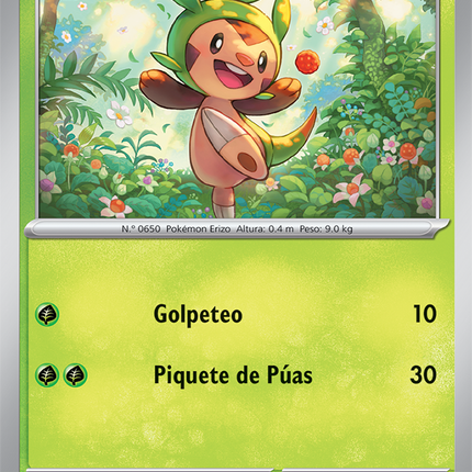 Carta individual Pokémon Chespin 005/086 común, Basic, set ME4 Chaos Rising. Ilustración alegre de Chespin en un bosque iluminado por el sol, por HACCAN - Thunder Cards México.