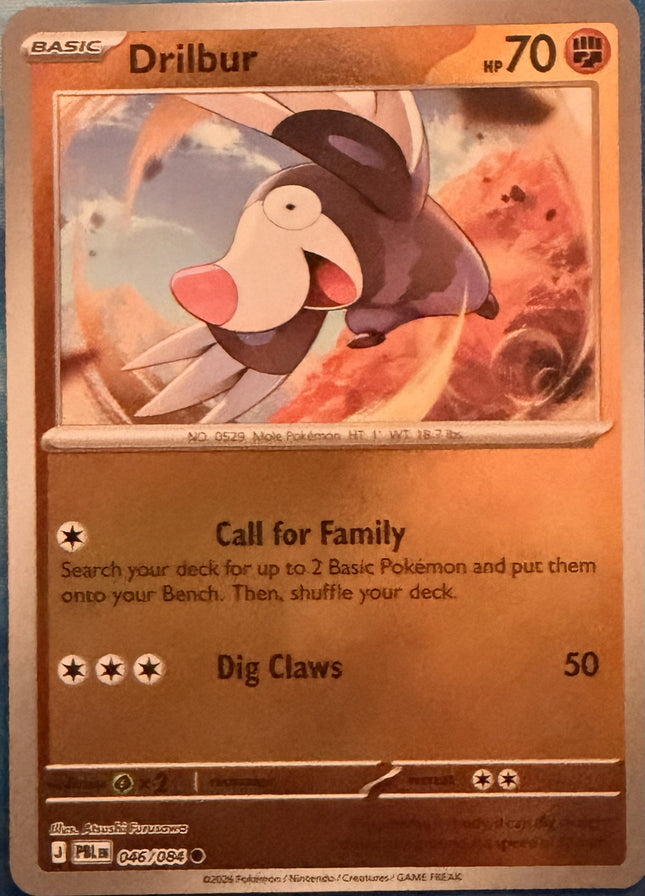 Carta individual Pokémon Drilbur 046/084, set Pitch Black, en Thunder Cards México Reverse