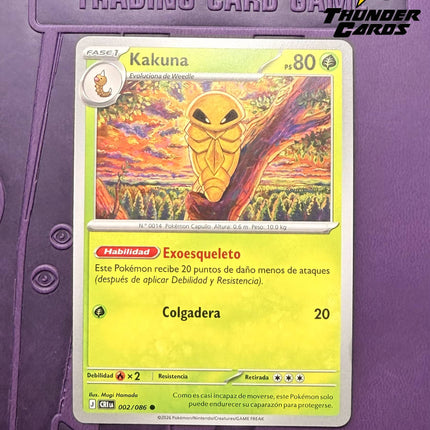 Carta individual Pokémon Kakuna 002/086 común, Stage 1, set ME4 Chaos Rising, ilustración de Mugi Hamada - Thunder Cards México.