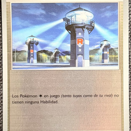 Carta Individual Pokémon Partidario Torre de Vigilancia del Equipo Rocket Reverse 210/217, Supporter Trainer, set Ascended Heroes,- Thunder Cards México. 
