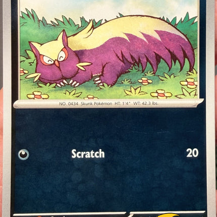 Carta Individual Pokémon Stunky Reverse 053/086, BASIC Pokémon 70 HP, set Chaos Rising, Ilustración de Nobuhiro Imagawa - Thunder Cards México